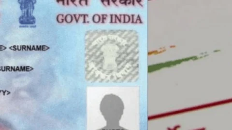 ‘न ITR रिफंड, न सैलरी!’ अगर 31 दिसंबर 2025 तक नहीं किया ये काम, तो पैन कार्ड हो जाएगा बंद — जानिए पूरा प्रोसेस