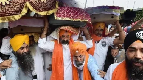 काबुल से गुरु ग्रंथ साहिब के अंतिम दो स्वरूप दिल्ली पहुंचे