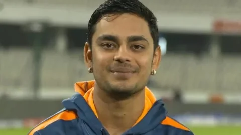 BCCI: ईशान किशन ने मां के कहने पर लिया जर्सी नंबर 32, महेंद्र सिंह धोनी को मानते हैं अपना आदर्श