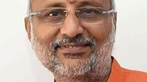 CP Radhakrishnan : सीपी राधाकृष्णन होंगे NDA उपराष्ट्रपति कैंडिडेट,नौ सितंबर को होगा का चुनाव