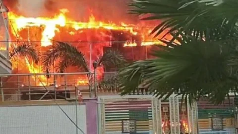Bihar: पटना में पार्किंग विवाद को लेकर फायरिंग, दो की मौत, आक्रोशित लोगों ने आरोपी का मैरिज हॉल और घर फूंका