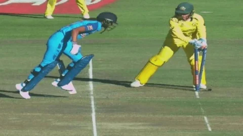 IND vs AUS W : सेमीफाइनल में ऑस्ट्रेलिया ने इंडिया को पांच रनों से हराया, टीम इंडिया का T20 वर्ल्ड कप जीतने का सपना टूटा