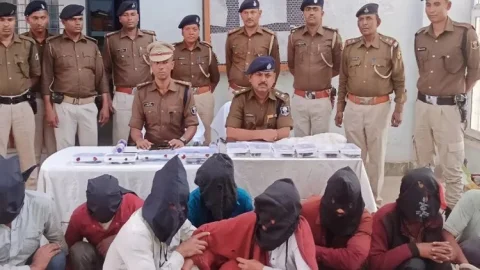 Bihar: लखीसराय में ज्वेलरी शॉप में हुई लाखों की डकैती का खुलासा, UP के पंखिया गैंग के 10 क्रिमिनल अरेस्ट