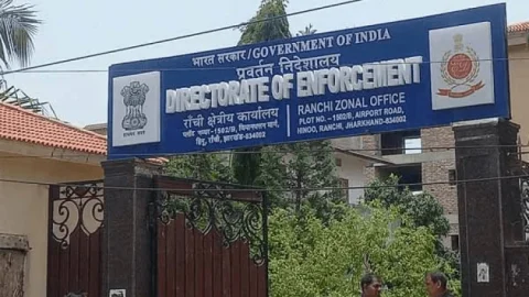 “अब फर्जी ईडी समन से नहीं डरें — QR कोड स्कैन करें और मिनटों में जानें सच्चाई!”
