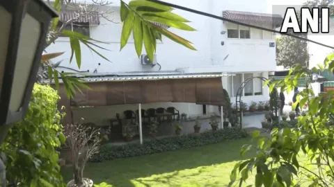 Land For Job Scam: लालू यादव से CBI के पांच अफसरों ने की पांच घंटे तक पूछताछ