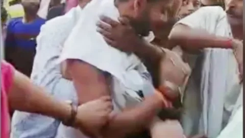 Bihar: बरबीघा में बेकाबू कार का कहर; महिला की मौत, आक्रोशित लोगों ने ड्राइवर को पीटा