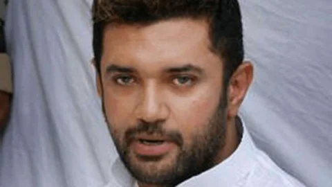 Bihar Elections 2025: चिराग पासवान का मास्टरस्ट्रोक, LJPR की 29 उम्मीदवारों की लिस्ट में आधे दर्जन भाजपा नेता