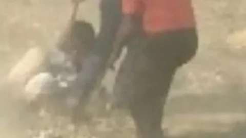 Bihar : बिहटा में बालू माफियाओं का माइनिंग टीम पर हमला,  माइनिंग इंस्पेक्टर को पीटा, 44 अरेस्ट