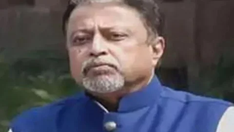 पश्चिम बंगाल: टीएमसी नेता मुकुल रॉय की विधायकी गई! हाईकोर्ट ने दलबदल कानून में किया अयोग्य घोषित