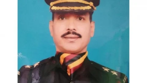 Bihar: मुंगेर में रिटायर्ड आर्मी जवान की मर्डर, बगीचे में क्रिमिनलों ने मारी गोली