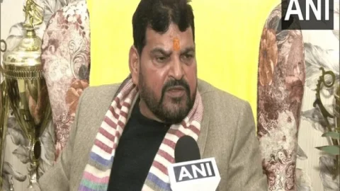 Delhi: WFI प्रसिडेंट बीजेपी MP बृजभूषण शरण सिंह के खिलाफ दो FIR दर्ज, पॉक्सो एक्ट के तहत भी केस