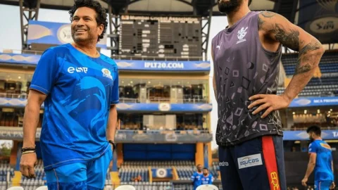 क्रिकेट ग्राउंड में सचिन-विराट की मुलाकात, RCB ने पोस्ट पर लिखी दिलचस्प बात