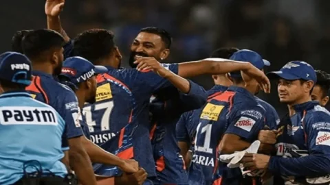 IPL 2023 LSG vs MI : लखनऊ सुपर जायंट्स ने मुंबई इंडियंस को पांच रन से हराया