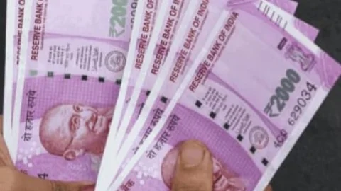2000 का नोट का सर्कुलेशन होगा बंद,RBI ने जारी किया आदेश,30 सितंबर तक बैंकों में बदल सकेंगे