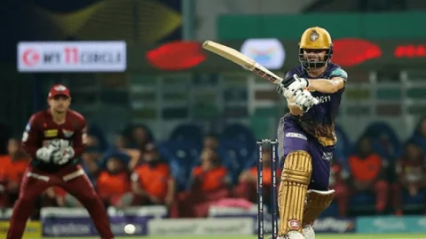 IPL 2023: RCB vs GT : गुजरात टाइटंस ने रॉयल चैलेंजर्स बैंगलोर को छह विकेट से हराया, कोहली के शतक पर भारी पड़ी 'प्रिंस' गिल की पारी