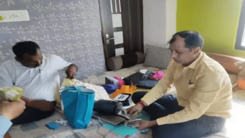 Bihar :  भभुआ SDM के तीन ठिकानों पर विजिलेंस का रेड, आय से अधिक संपत्ति मामले में एक्शन