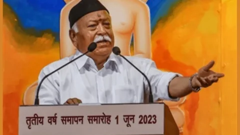 भारत की एकता और अखंडता बढ़ाने के लिए सभी को करना चाहिए प्रयास: मोहन भागवत