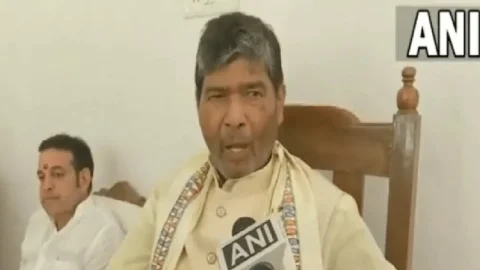 Bihar: 'हाजीपुर सीट पर मेरा अधिकार', NDA कैंडिडेट के तौर पर लडूंगा, कोई ताकत नहीं रोक सकती: पशुपति पारस 