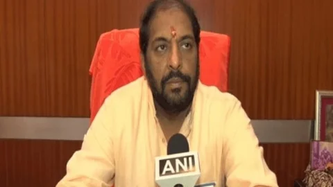 Geetika Sharma Suicide Case : गोपाल कांडा को बड़ी राहत, एयरहोस्टेस गीतिका शर्मा मौत के मामले में कोर्ट ने किया बरी