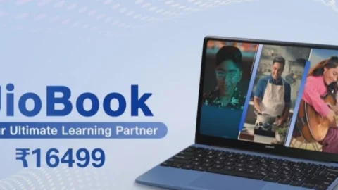 Reliance का JioBook Laptop लॉन्च, पांच अगस्त से शुरू होगी बिक्रि, 16,499 रुपये है प्राइस
