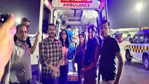 आसमान में उड़ रहे प्लेन में बच्ची की थमने लगीं सांसें, AIIMS के डॉक्टरों के कौशल और प्रबंधन से बच गई जान 