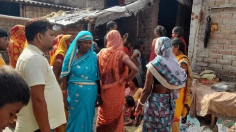 Bihar: शादी में मायके से गिफ्ट में मिला था फ्रिज, विस्फोट होने से ननद-भाभी की झुलसकर मौत