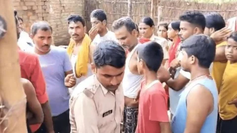 Bihar: वैशाली में ट्रिपल मर्डर, पिता ने दो मासूम बच्ची और वाइफ का किया मर्डर