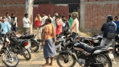 Bihar: मुखिया कैंडिडेट की मर्डर के बाद मॉब लिंचिंग, भाग रहे दो क्रिमिनल को भीड़ ने मार डाला