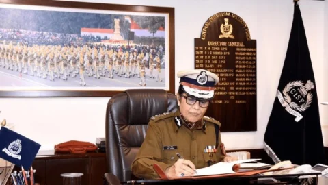 बिहार की बेटी नीना सिंह रही हैं राजस्थान की कड़क IPS अफसर, CISF की पहली महिला DG बनीं