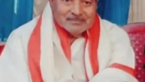 Bihar : नहीं रहे भागलपुर में हिंदुत्व की अलख जगाने वाले कामेश्वर यादव, पंचतत्व में हुए विलीन