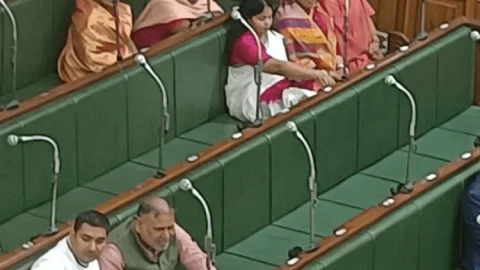 Bihar : बिहार में कांग्रेस-आरजेड़ी को बड़ा झटका, तीन MLA बीजेपी में हुए शामिल