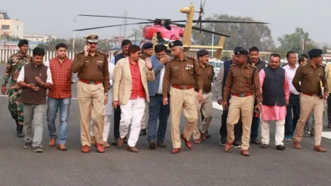Dhanbad: PM नरेंद्र मोदी एक मार्च को धनबाद आयेंगे,  DGP, IG, DC, SSP ने किया कार्यक्रम स्थलों का निरीक्षण