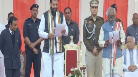 Haryana: नायब सैनी बने हरियाणा के सीएम, पांच मंत्रियों ने शपथ ली