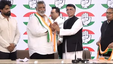 Bihar: पप्पू यादव अपने बेटे सार्थक के साथ कांग्रेस में शामिल, जाप पार्टी का कांग्रेस में विलय