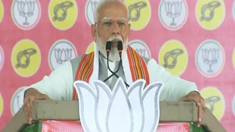 Lok Sabha Election 2024: 'शहजादे को जैसे अमेठी छोड़ना पड़ा, वैसे ही अब वायनाड भी छोड़ेंगे' पीएम नरेंद्र मोदी