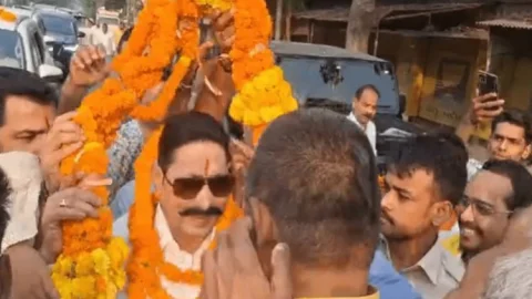 Anant Singh: जेल से पेरोल पर बाहर आये अनंत सिंह, समर्थकों ने किया जोरदार स्वागत