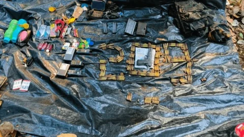 Jharkhand: पश्चिमी सिंहभूम में पुलिस और नक्सलियों के बीच एनकाउंटर, नक्सली एरिया कमांडर मारा गया