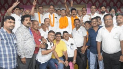 Dhanbad: धनबाद जिला चेंबर ऑफ कॉमर्स चुनाव में चेतन गोयनका और अजय नारायण लाल की जीत