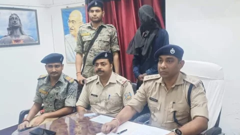 Dhanbad:प्रेमिका के भाई व मामा को फंसाने के लिए इरफान बना हैवान