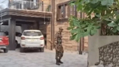 Jharkhand:इनकम टैक्स डिपार्टमेंट का बड़ा एक्शन, CM हेमंत सोरेन के पर्सनल सेक्रेटरी के ठिकानों पर रेड