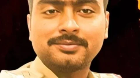 Bihar: छपरा के मकेर के थानाध्यक्ष को पुलिस ने किया अरेस्ट, ज्वेलरी बिजनसमैन से 32 लाख रुपये छीनने का आरोप