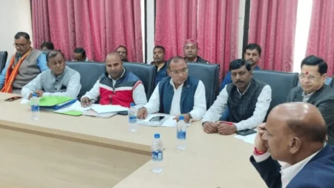 Dhanbad: धनबाद कोलियरी कर्मचारी संघ का बीसीसीएल हेडक्वार्टर कोयला भवन पर 28 जनवरी से बेमियादी धरना