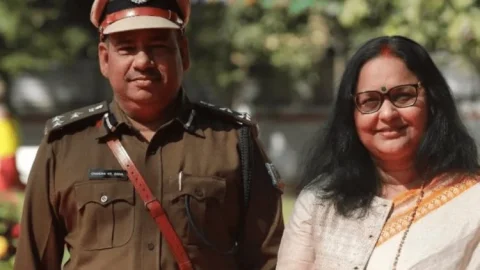 Jharkhand: रांची SSP चंदन सिन्हा की वाइफ कंचन सिंह बनी IAS, नॉन एडमिस्ट्रेटिव सर्विस के छह अफसरों का IAS में प्रमोशन
