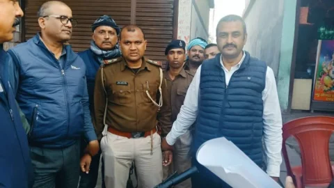 Bihar: मुजफ्फरपुर में विजिलेंस की बड़ी कार्रवाई, केस में पैरवी के लिए 75000 रुपये घूस लेते दारोगा अरेस्ट