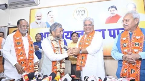 Jharkhand : बाबूलाल मरांडी बने BJP विधायक दल के नेता, विधानसभा में होंगे नेता प्रतिपक्ष