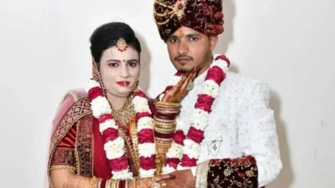Uttar Pradesh: शादी के 15 दिन बाद वाइफ ने प्रेमी के साथ मिल कर दी हसबैंड की मर्डर