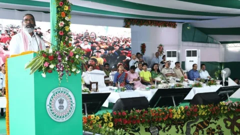 Jharkhand: रांची को सीएम हेमंत सोरेन की सौगात, सिरमटोली फ्लाईओवर जनता को समर्पित