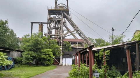 Jharkhand : धनबाद में 109 साल पुरानी SAIL की जीतपुर माइंस हुआ बंद