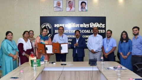 Dhanbad: BCCL और महिला विकास शिक्षण प्रशिक्षण समिति के बीच MOU