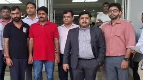 Jharkhand : धनबाद में 30 करोड़ का जीएसटी फर्जीवाड़ा का खुलासा, दो आरोपी अरेस्ट